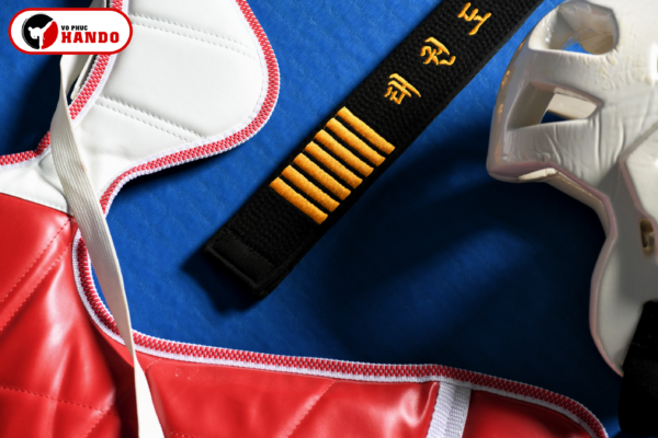 Hướng Dẫn Phối Đầy Đủ Bộ Đồ Taekwondo Từ A-Z Chuẩn Nhất