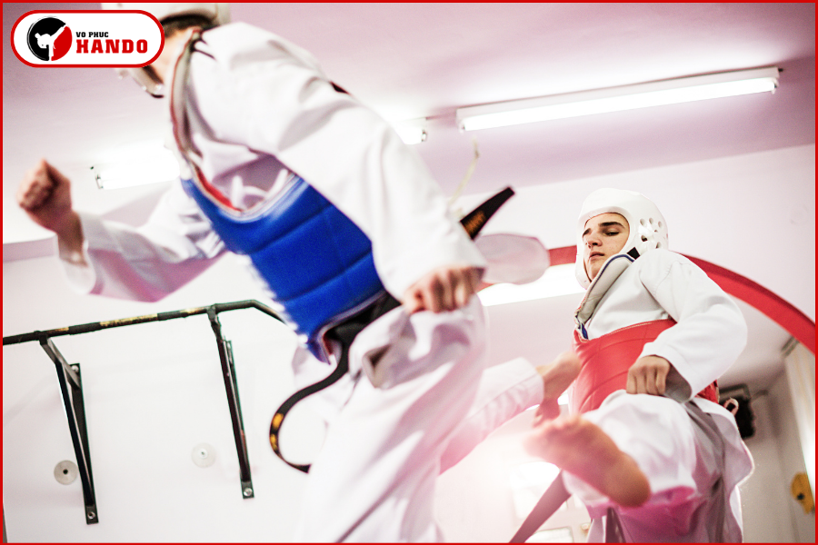 Thời Gian Thi Đấu Taekwondo: Một Trận Kéo Dài Bao Lâu?